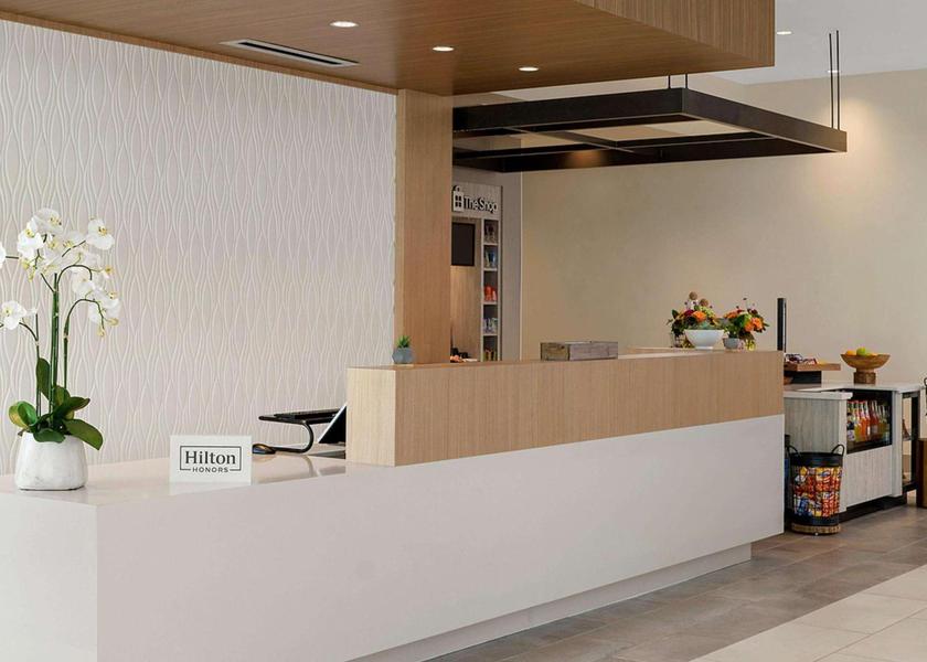 Texas Grapevine Lobby