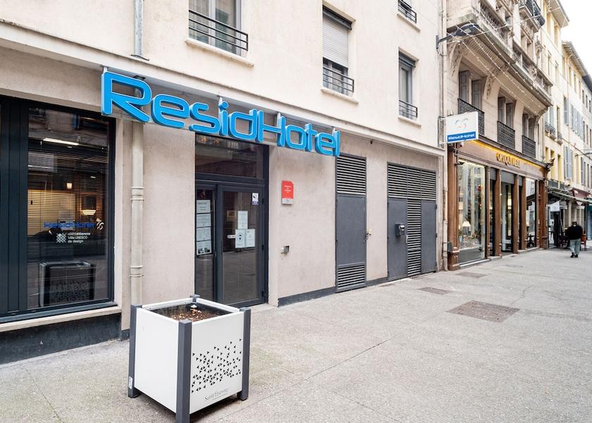 Auvergne-Rhone-Alpes Saint-Etienne Facade