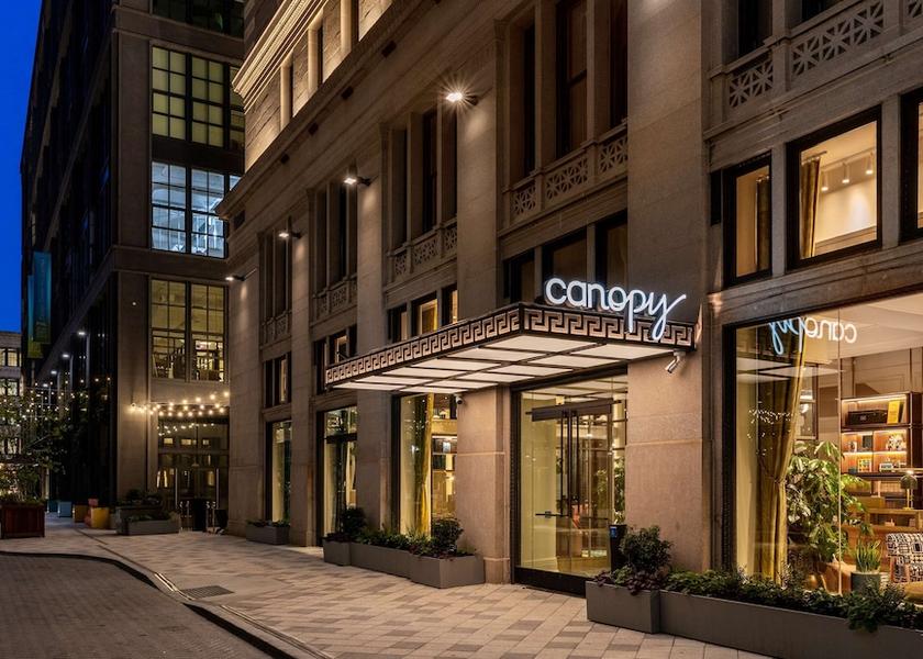 Mississippi Philadelphia Exterior Detail