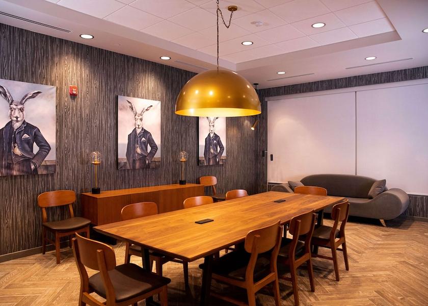 Ontario Sudbury Meeting Room