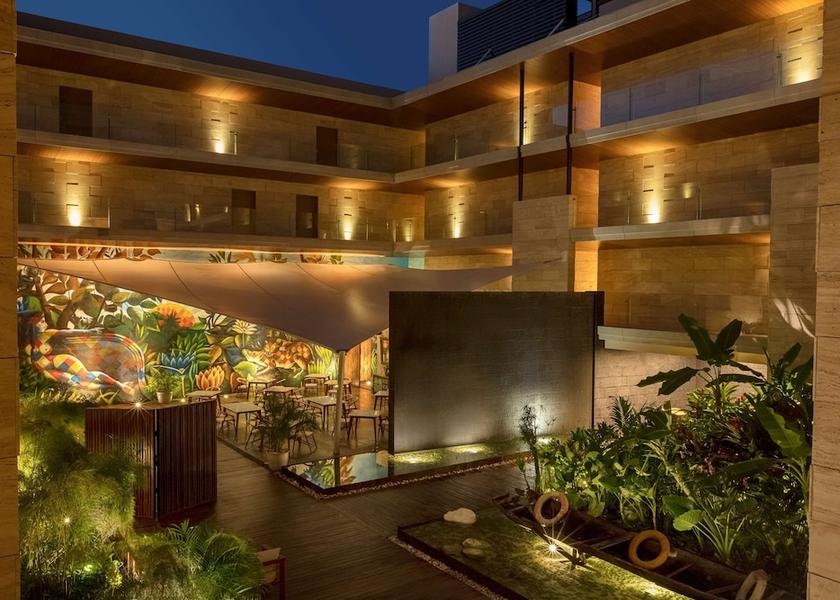 Quintana Roo Playa del Carmen Courtyard