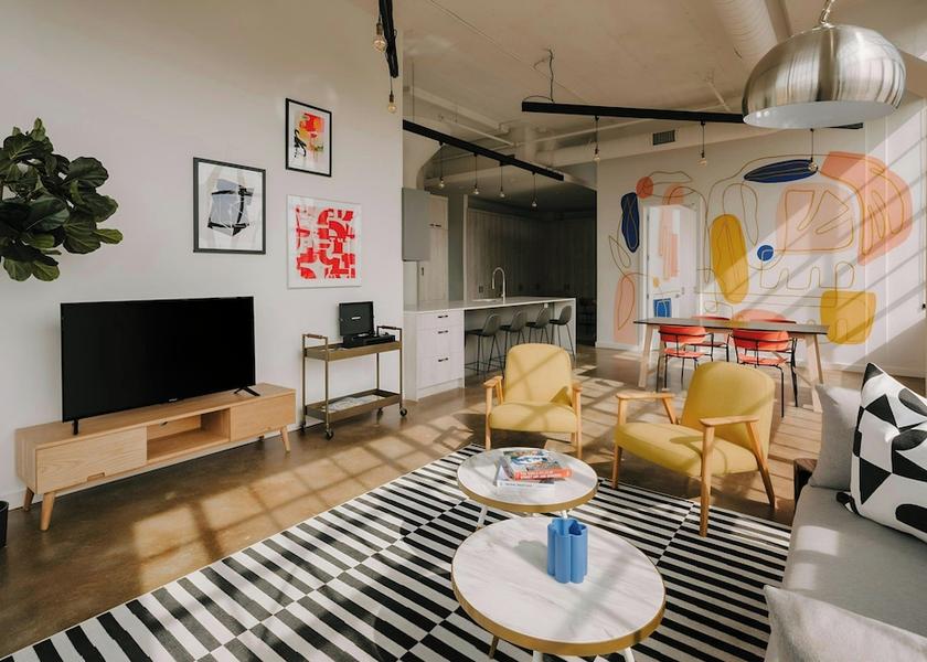 Mississippi Philadelphia Living room