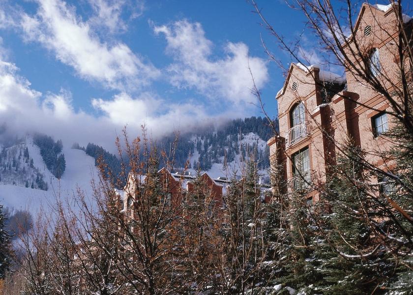 Colorado Aspen Exterior Detail