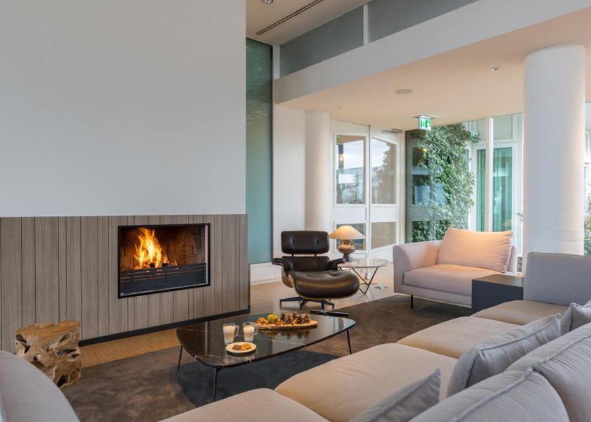 South Holland Noordwijk shared lounge/tv area