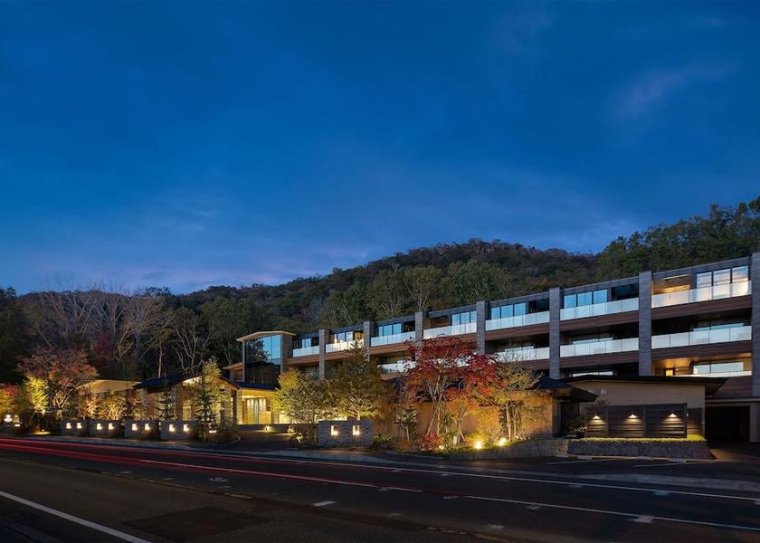 Hokkaido Chitose Front of property - evening/night