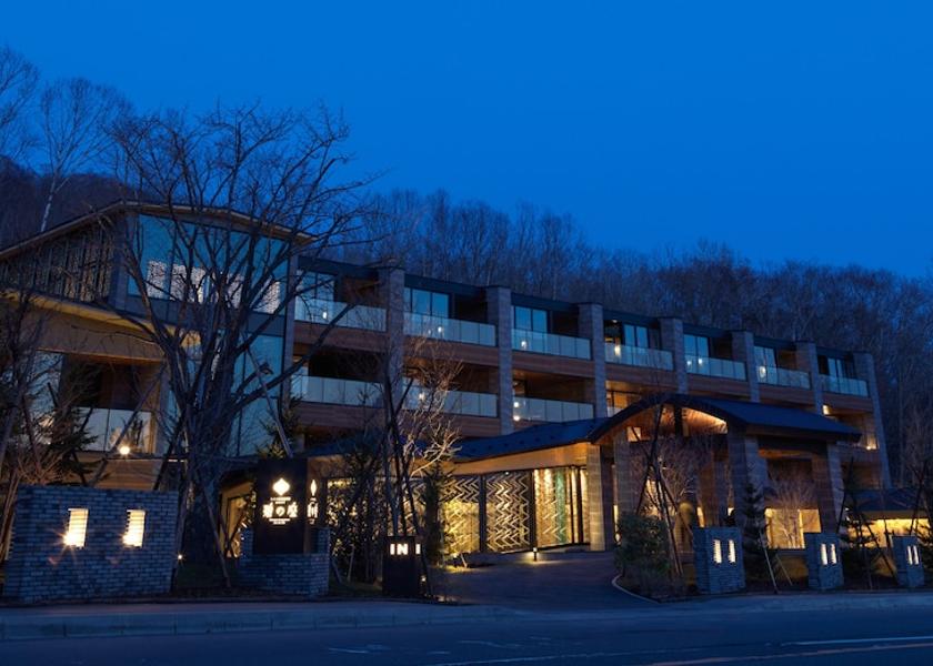 Hokkaido Chitose Front of property - evening/night