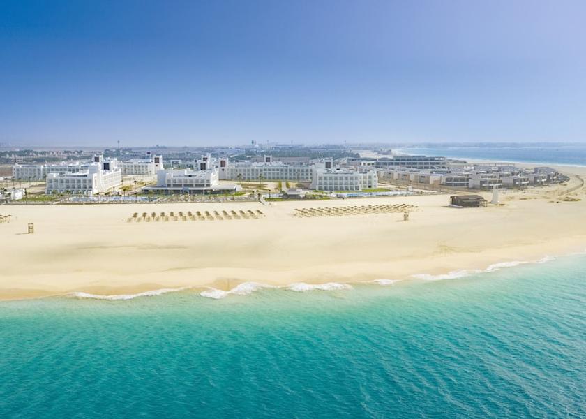  Sal Beach