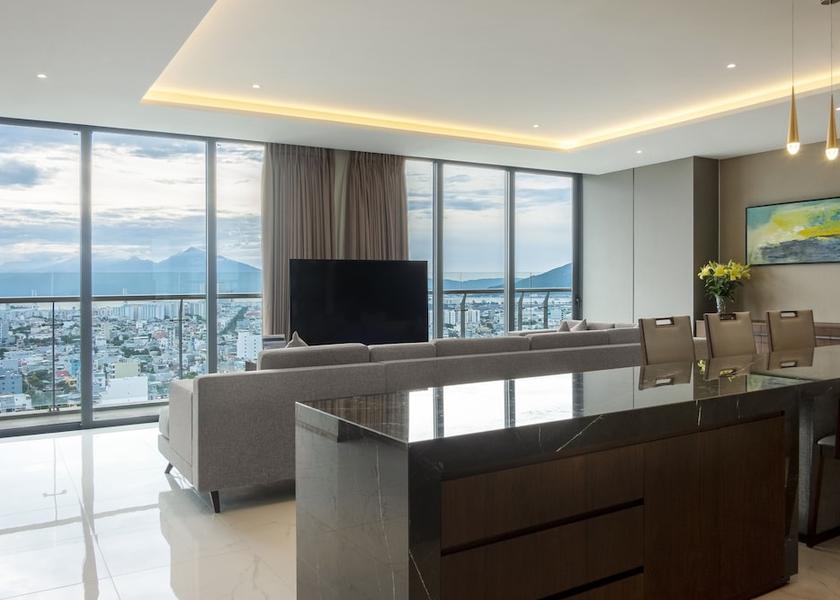 Thua Thien-Hue Da Nang Room