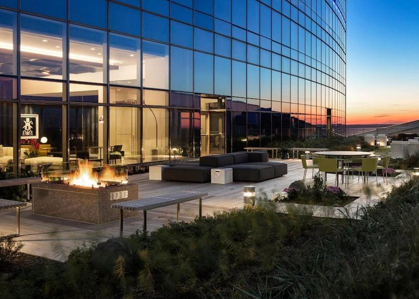 Mississippi Philadelphia Exterior Detail