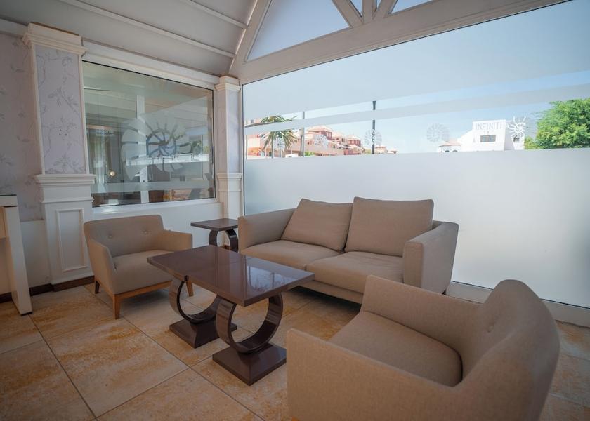 Canary Islands La Oliva Reception