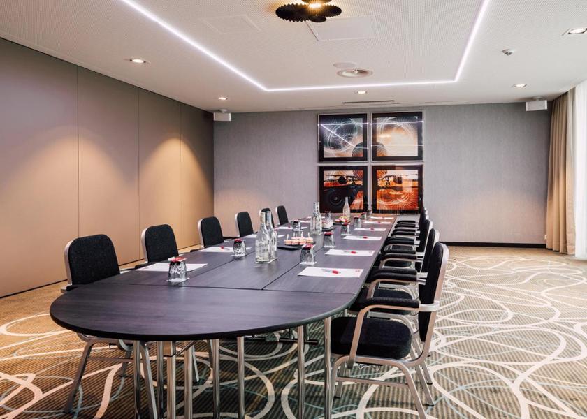 meeting room / ballrooms