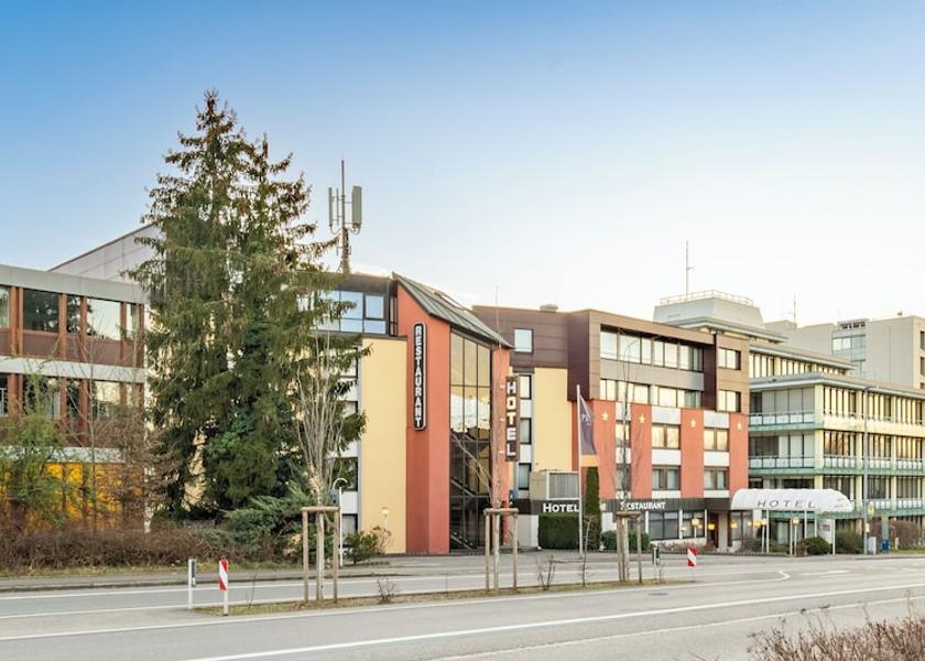Baden-Württemberg Friedrichshafen Front of property