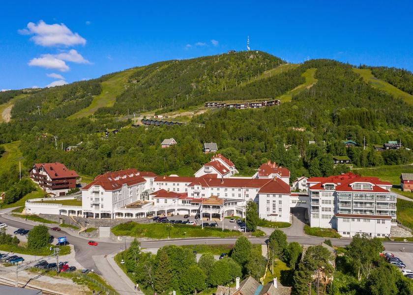 Buskerud Hol Front of property