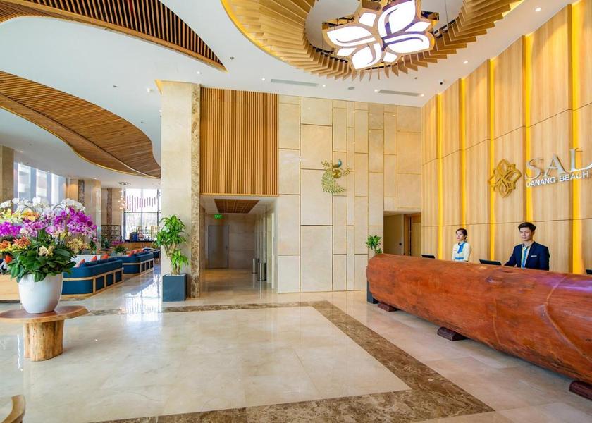 Thua Thien-Hue Da Nang lobby