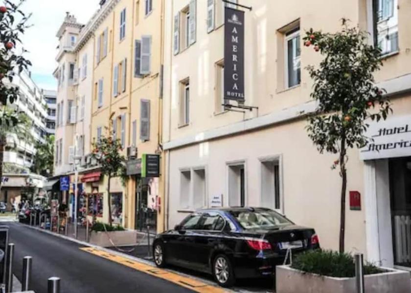 Provence - Alpes - Cote d'Azur Cannes Exterior Detail