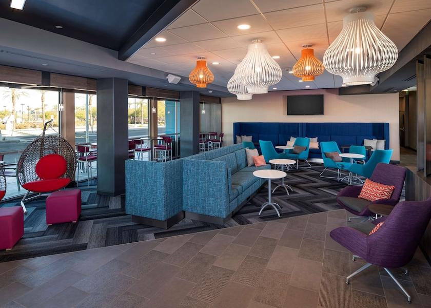 Arizona Glendale Lobby