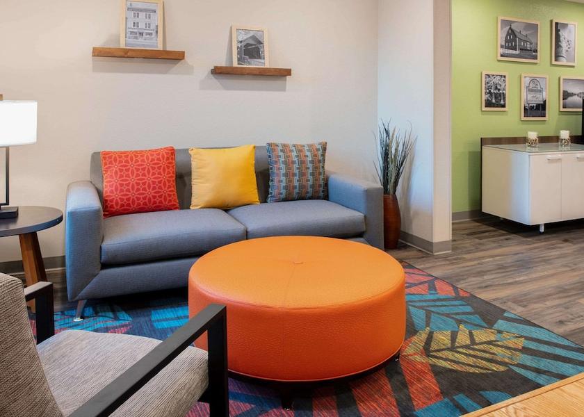 Maryland Hyattsville Lobby