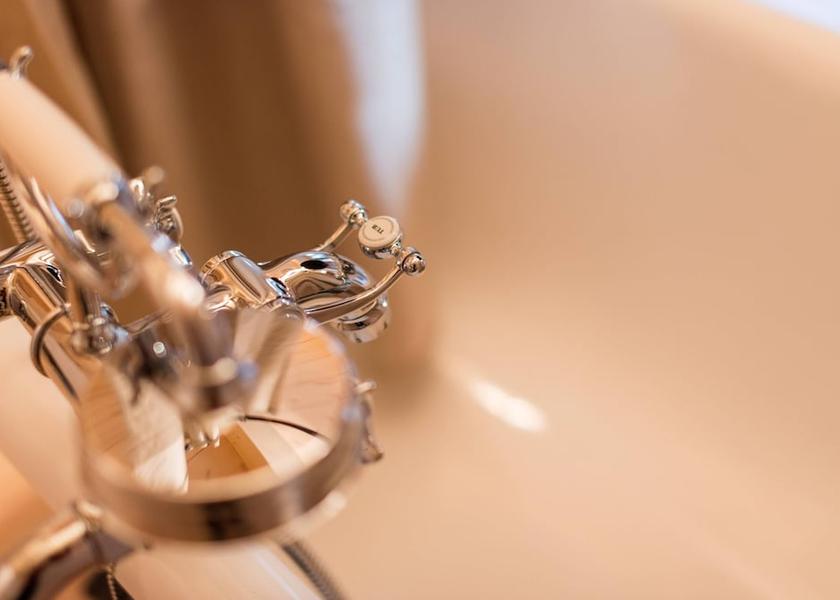 Valais Brig Deep Soaking Bathtub