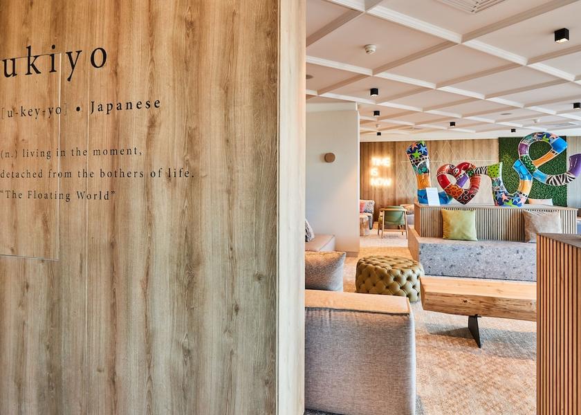 Canton of Vaud Ollon Reception