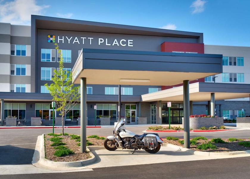 Arkansas Fayetteville Exterior Detail