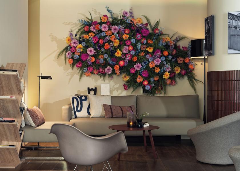 Limburg Maastricht Lobby sitting area