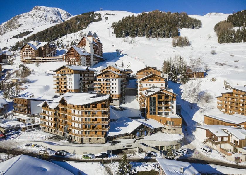 Auvergne-Rhone-Alpes Les Deux Alpes Facade