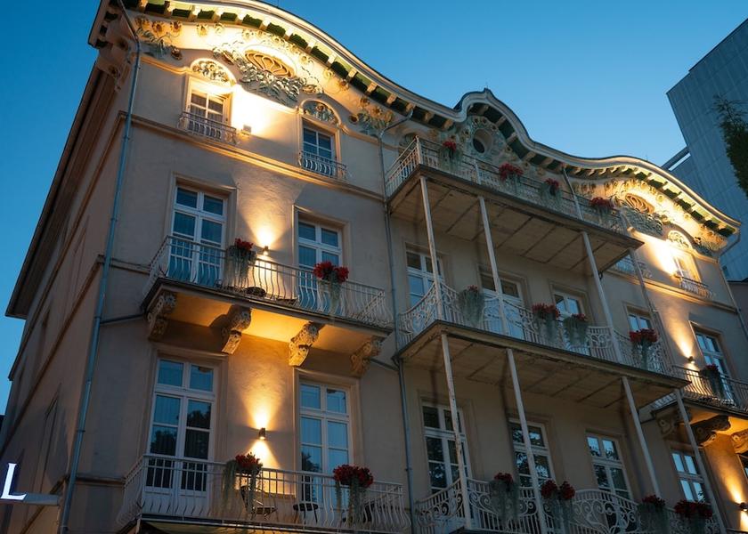 Hessen Bad Homburg v.d. Hoehe Front of property