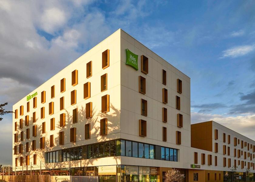 Occitanie Mauguio Exterior Detail