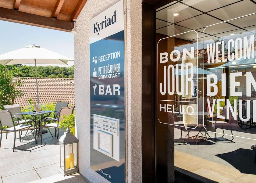 Auvergne-Rhône-Alpes Saint-Quentin-Fallavier Reception