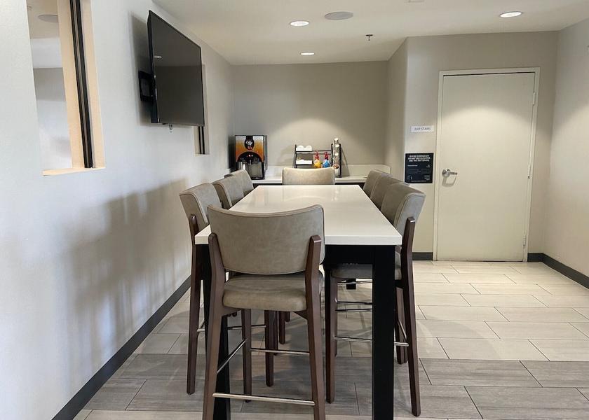 California Ontario Lobby