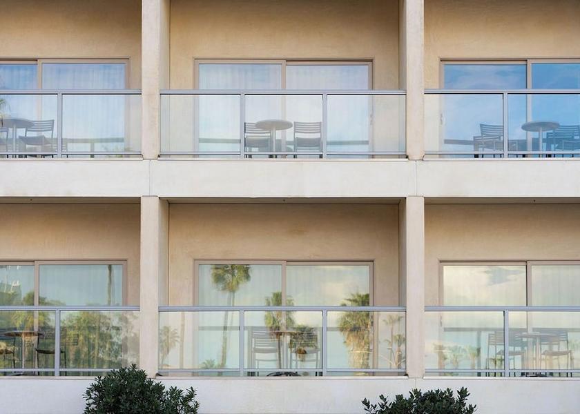 California Redondo Beach Exterior