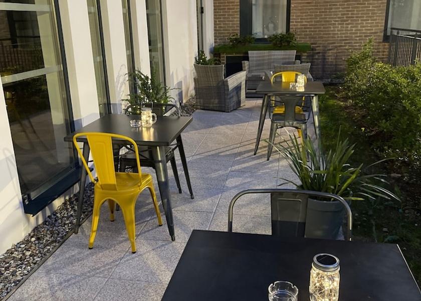 Ile-de-France Fontainebleau Exterior Detail