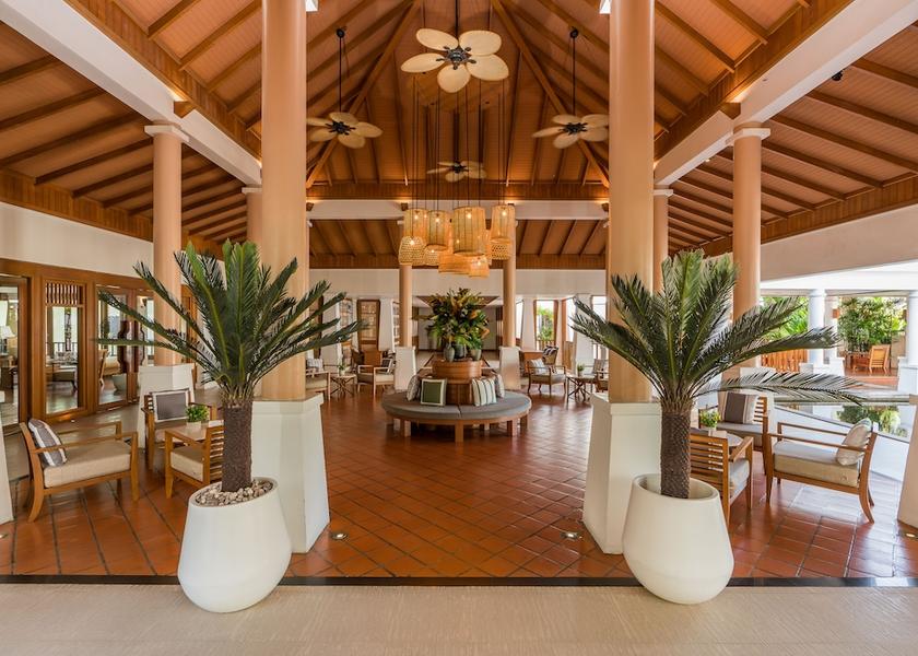 Phuket Province Sa Khu Lobby sitting area