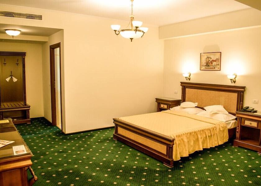  Pitesti Room