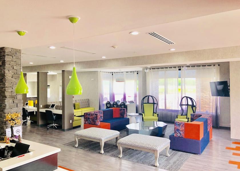 Oklahoma Calera Business center