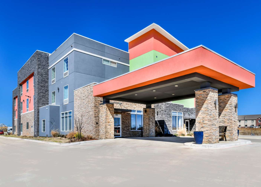 Oklahoma Calera Hotel Exterior