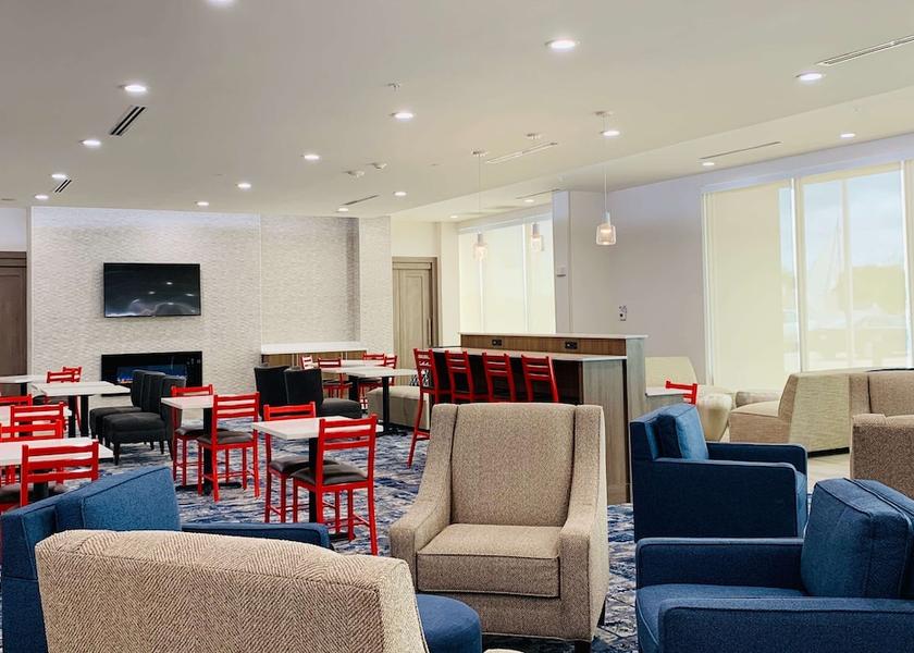 Iowa Red Oak Breakfast Area