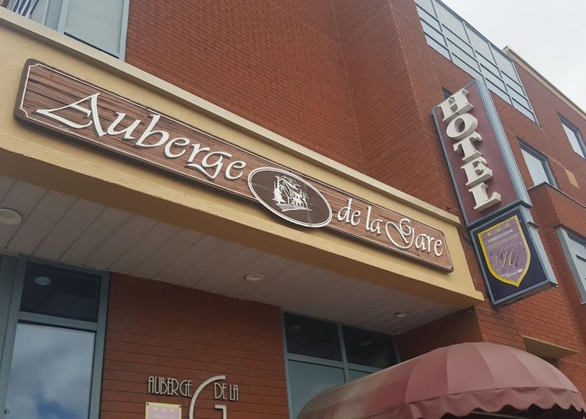 Quebec Gatineau Porch