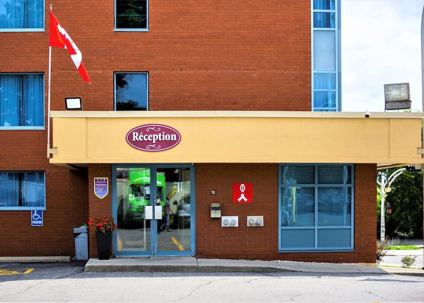 Quebec Gatineau Entrance