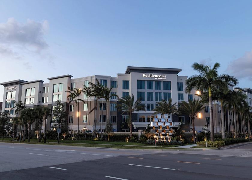 Florida Palm Beach Gardens Exterior Detail