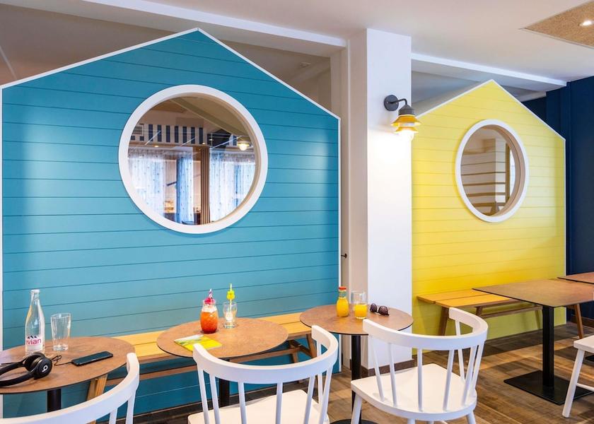 Auvergne-Rhone-Alpes Thonon-Les-Bains Breakfast Area