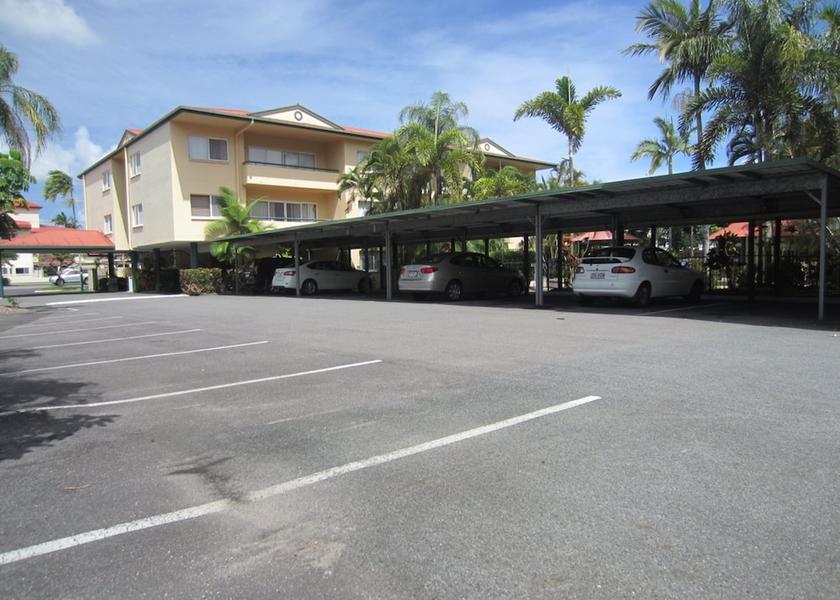 Queensland Cairns Parking