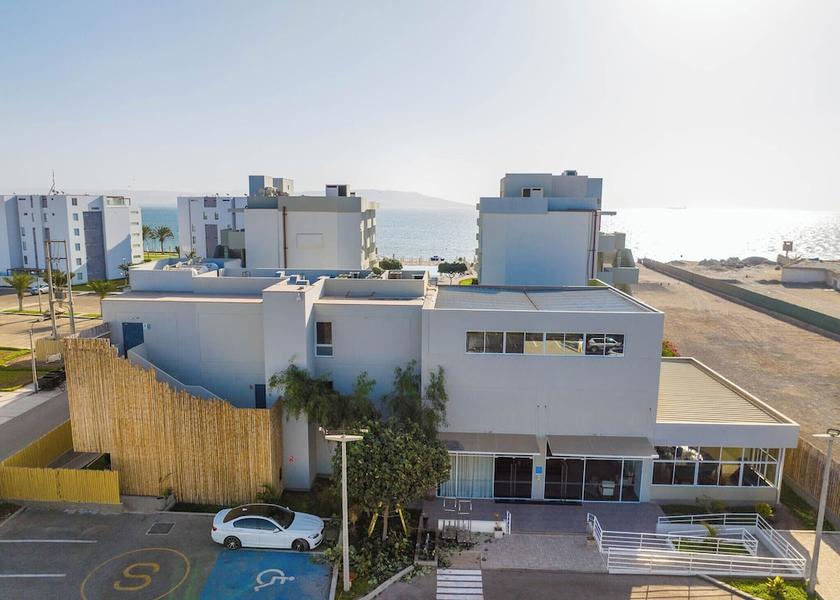 Ica Region Paracas Front of property