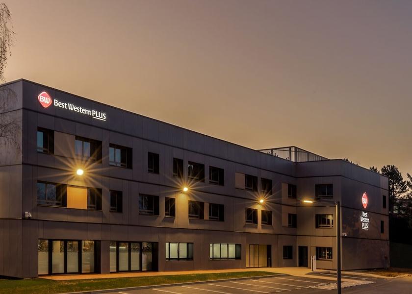 Normandy Bois-Guillaume Facade