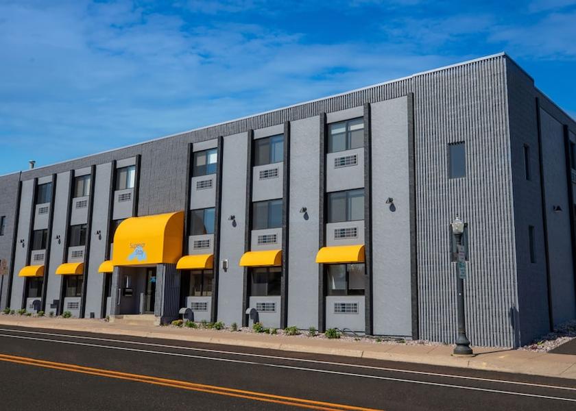 Michigan Marquette Exterior Detail