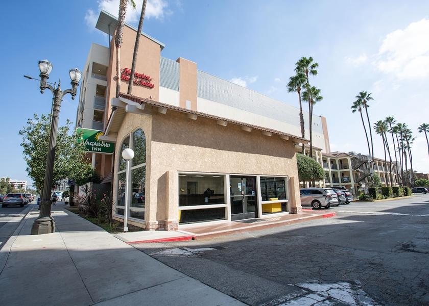 California Glendale Facade