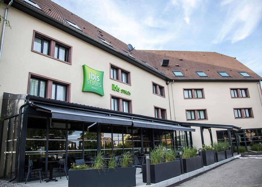 Grand Est Blotzheim Exterior Detail