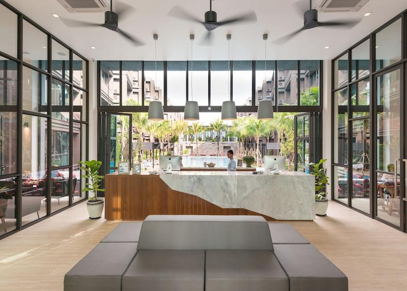 Phuket Province Rawai Lobby