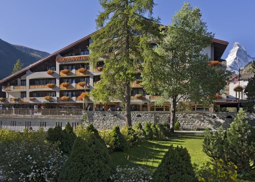 Valais Zermatt Front of property