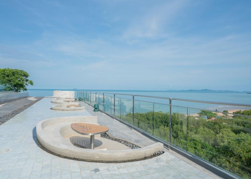 Chonburi Sattahip Rooftop terrace